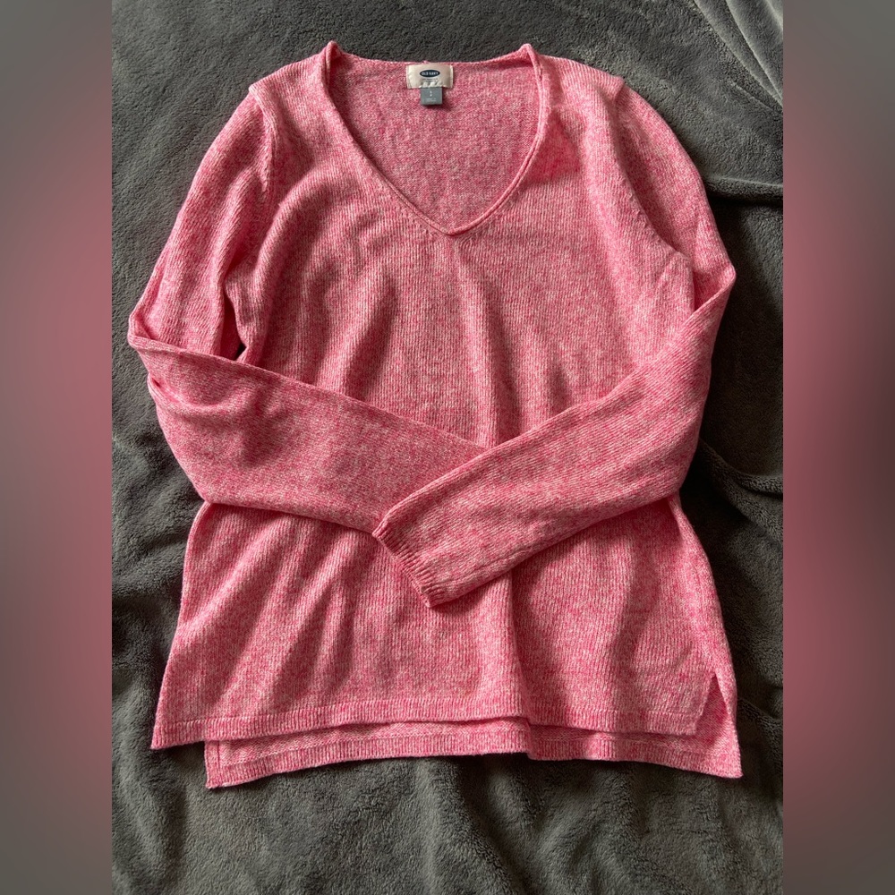 Old Navy Pink V-Neck Sweater Size Small